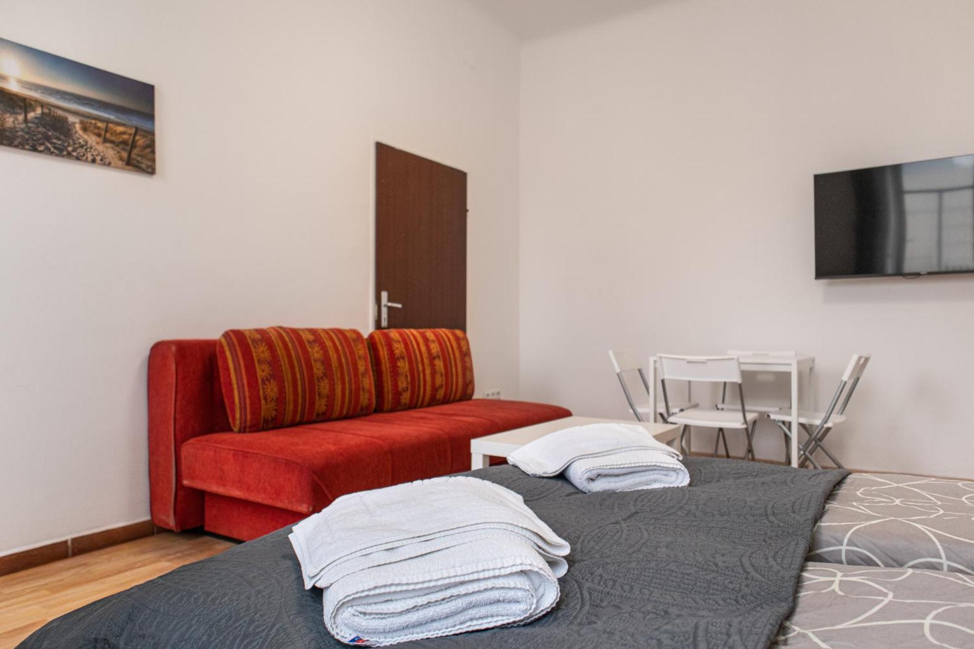 Homelike 2Br Apt. @Millenium Tower/Danube River Wien Eksteriør billede